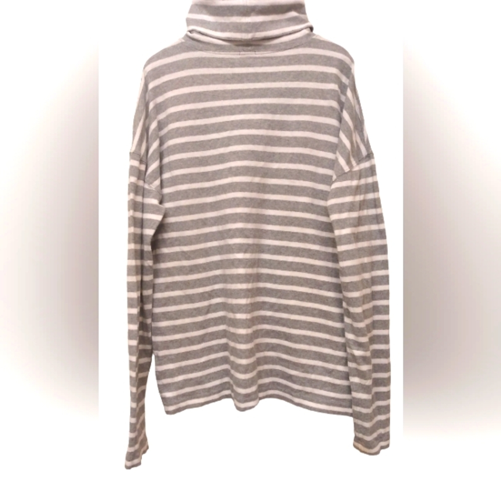 J Crew Oversized Turtleneck Top Grey & White Stripe Size XL.